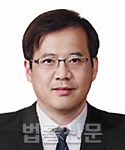 공영일     사진