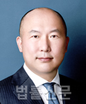 권단      
