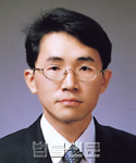권두섭    