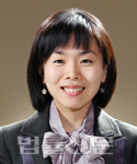권설아    