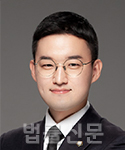 권성룡    