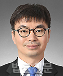 권순건    