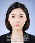 권은지    