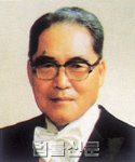 권일       사진
