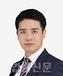 권태균    