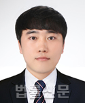 권휴       사진