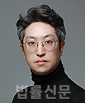 김경수     사진