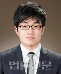 김경수     사진