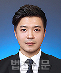 김경수     사진