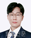 김기룡    
