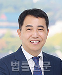 김근식     사진