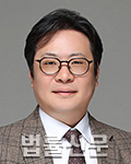 김기욱    