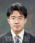 김극동     사진