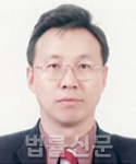 김능칠    
