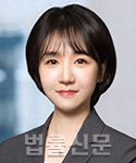 김다나    