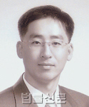 김대욱    