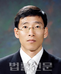 김대율    