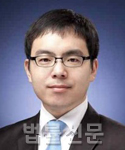 김덕룡    