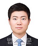 김동식     사진