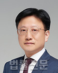 김동욱    
