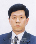 김동윤    