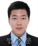 김동일    