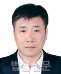 김동윤    