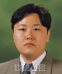 김두헌    