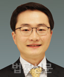 김명섭     사진