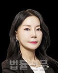 김묘연     사진
