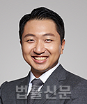 김민기     사진