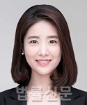 김보라    