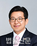 김봉석     사진