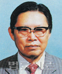 김사룡    