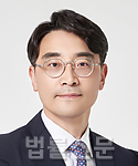 김봉석     사진