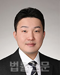 김석희     사진