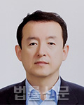 김성균     사진