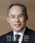 김성균     사진