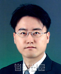 김성욱     사진