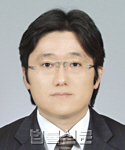 김세진    