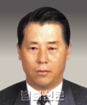김양일     사진