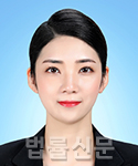김에스더   사진