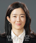 김연진    