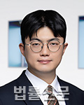 김영수     사진