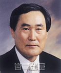 김영신     사진