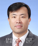 김영일     사진