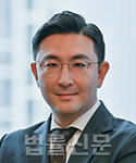 김영진     사진
