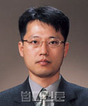 김영진     사진