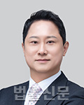 김영훈     사진