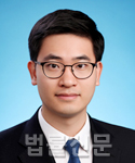 김용성     사진